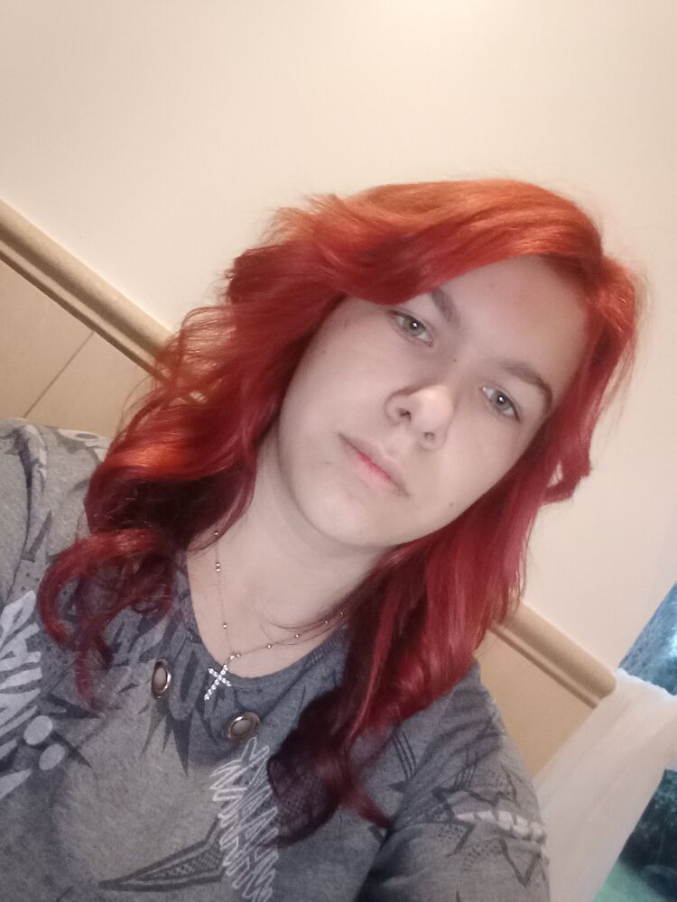  47936849  Nadia, 19 ,    