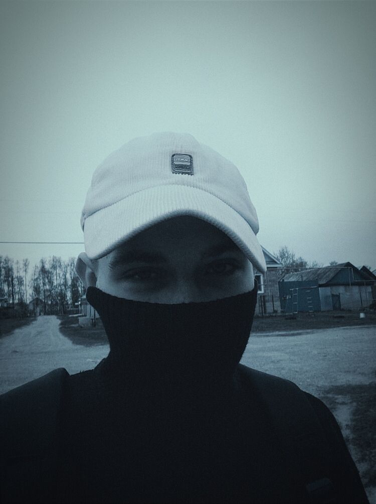  27351769  , 22 ,    