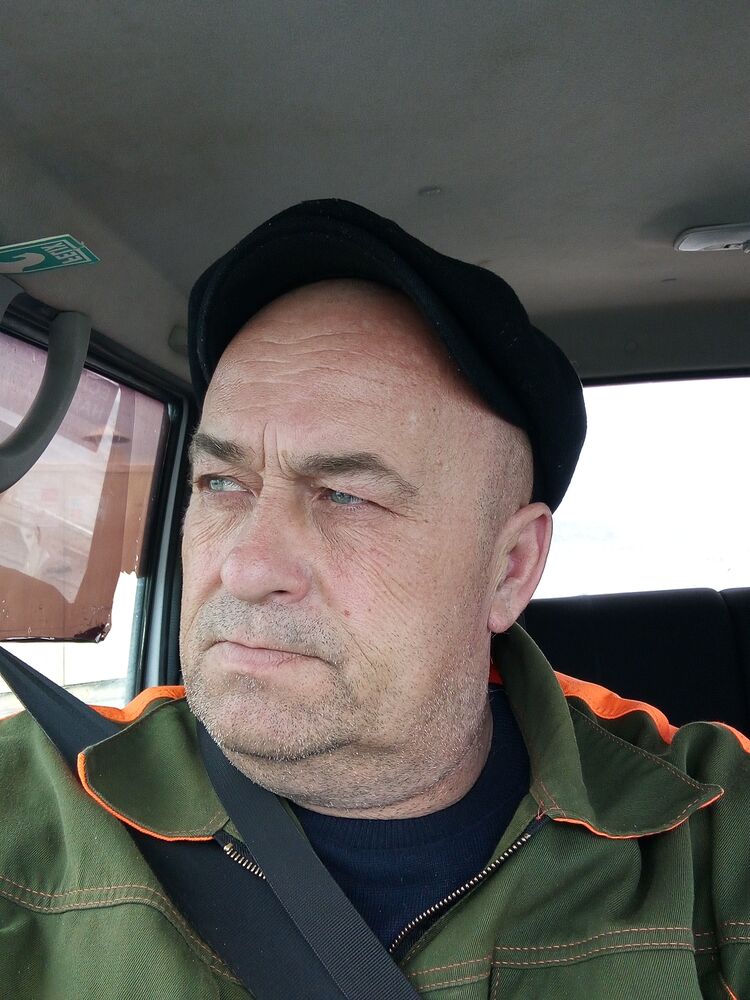  51742579  , 47 ,    