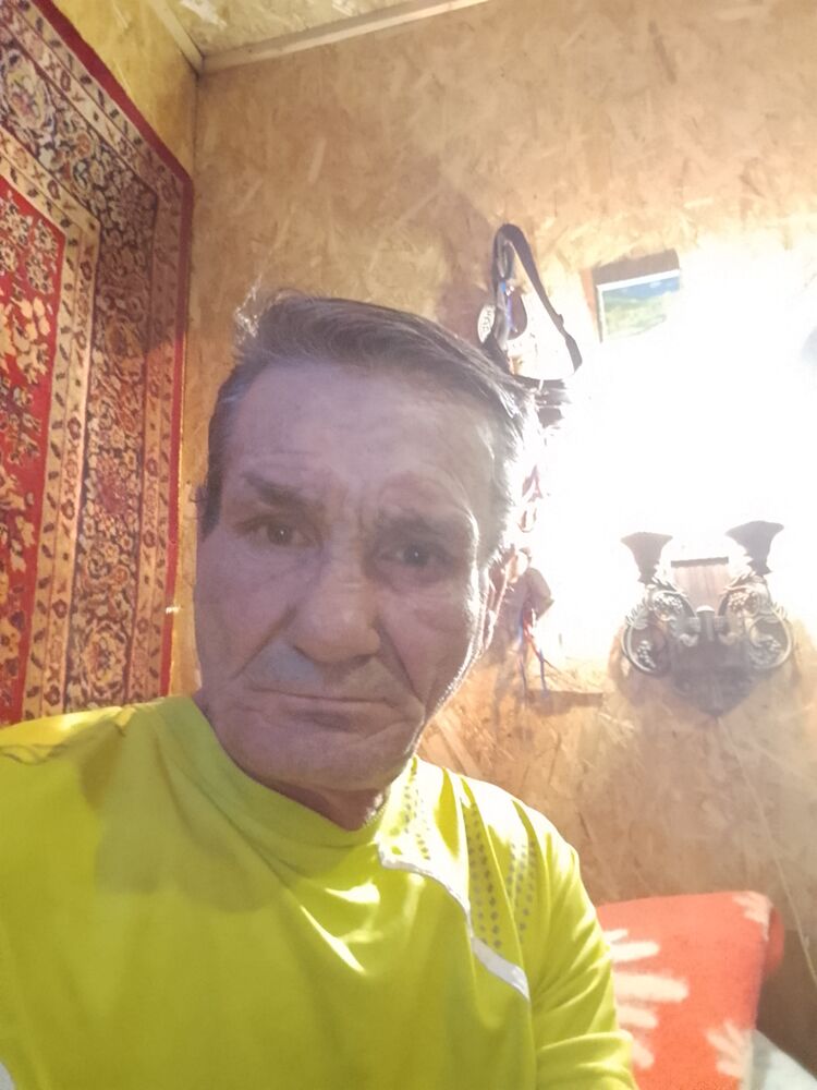  ,   , 52 ,   ,   