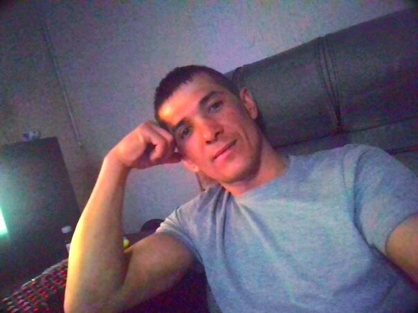  28860319  Kirill, 33 ,    --