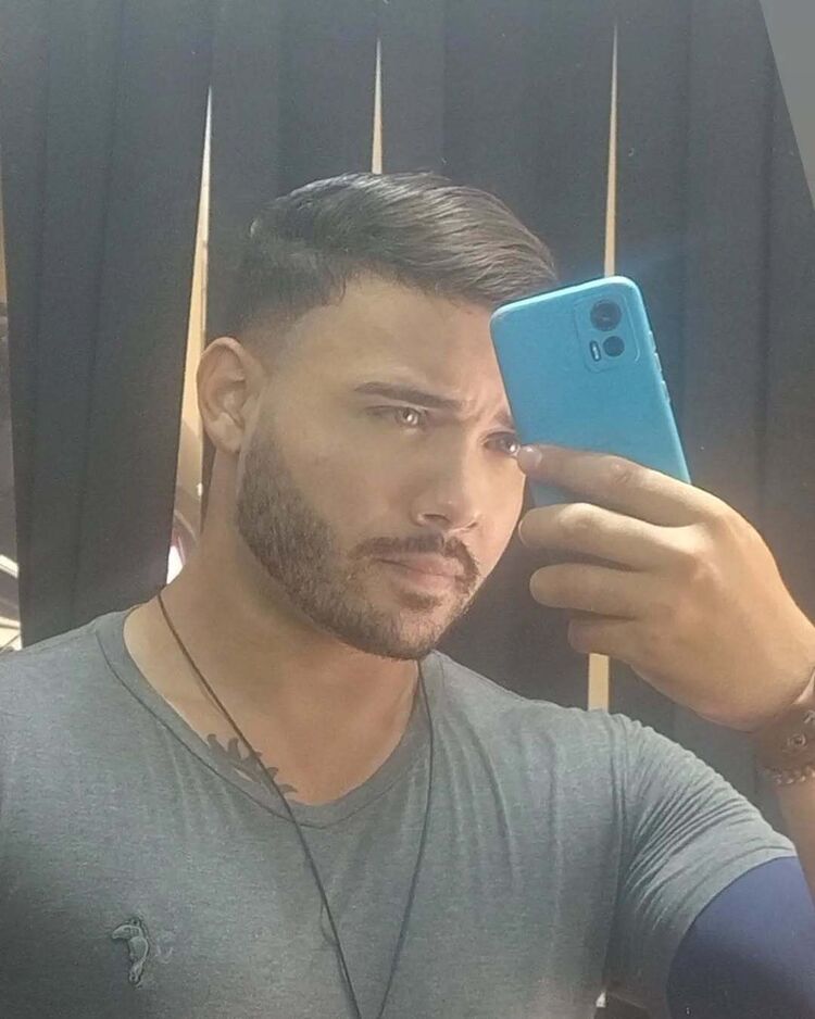  --,   Rayslan, 30 ,   ,   