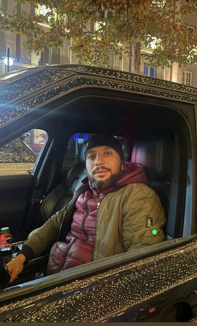  37455329  Ramin, 39 ,    