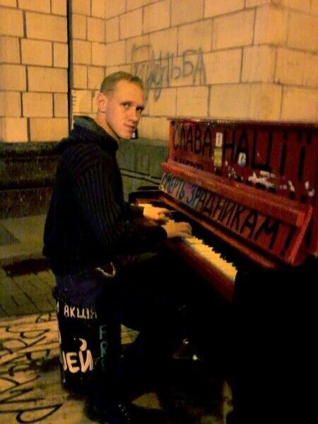  8379759  Cthutq, 31 ,    