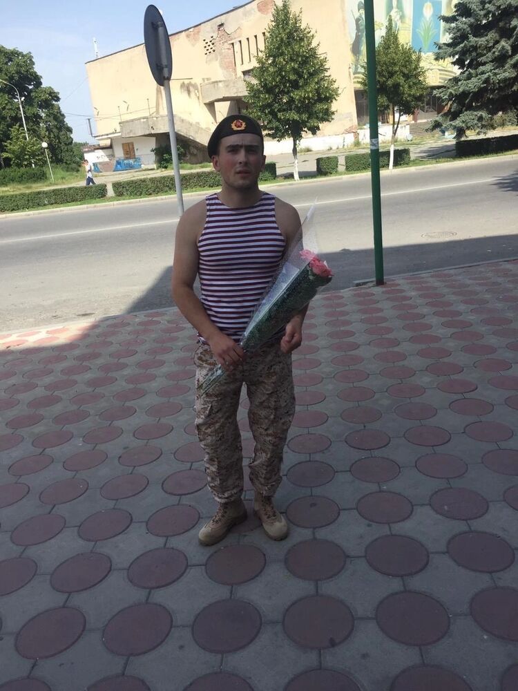  34768429  , 28 ,    