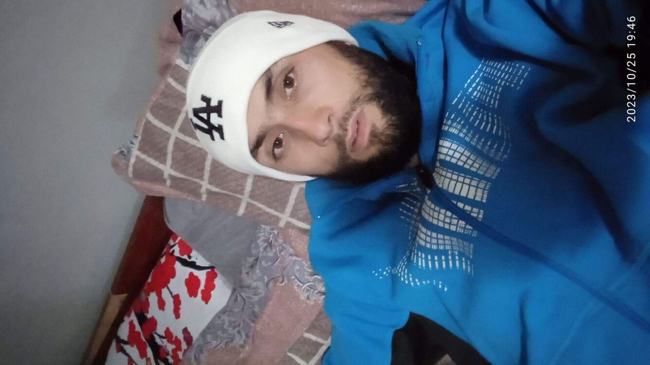  49203699  , 34 ,    
