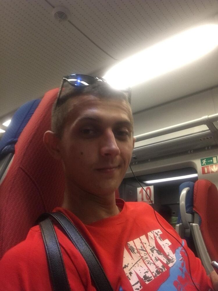  ,   Alexei, 30 ,   ,   , c 