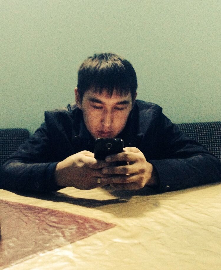  ,   Ulug 5949229, 36 ,  