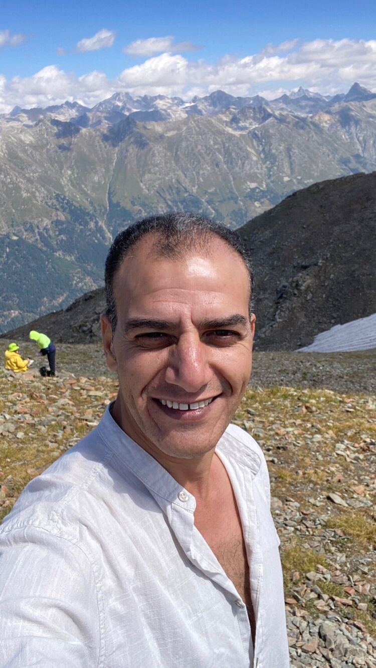  42358159  Ahmed, 43 ,    