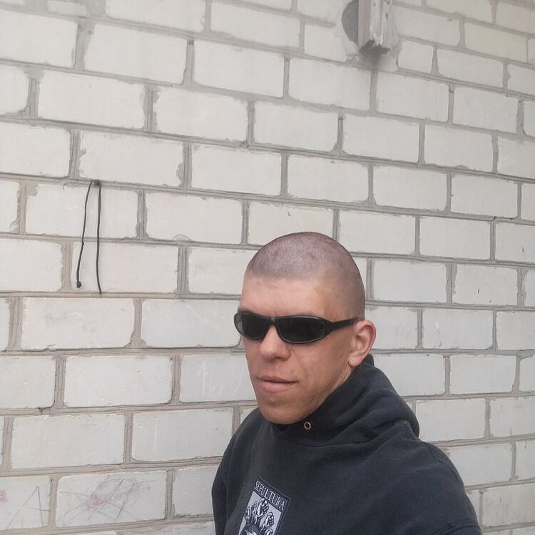  20081089  Paul, 32 ,    