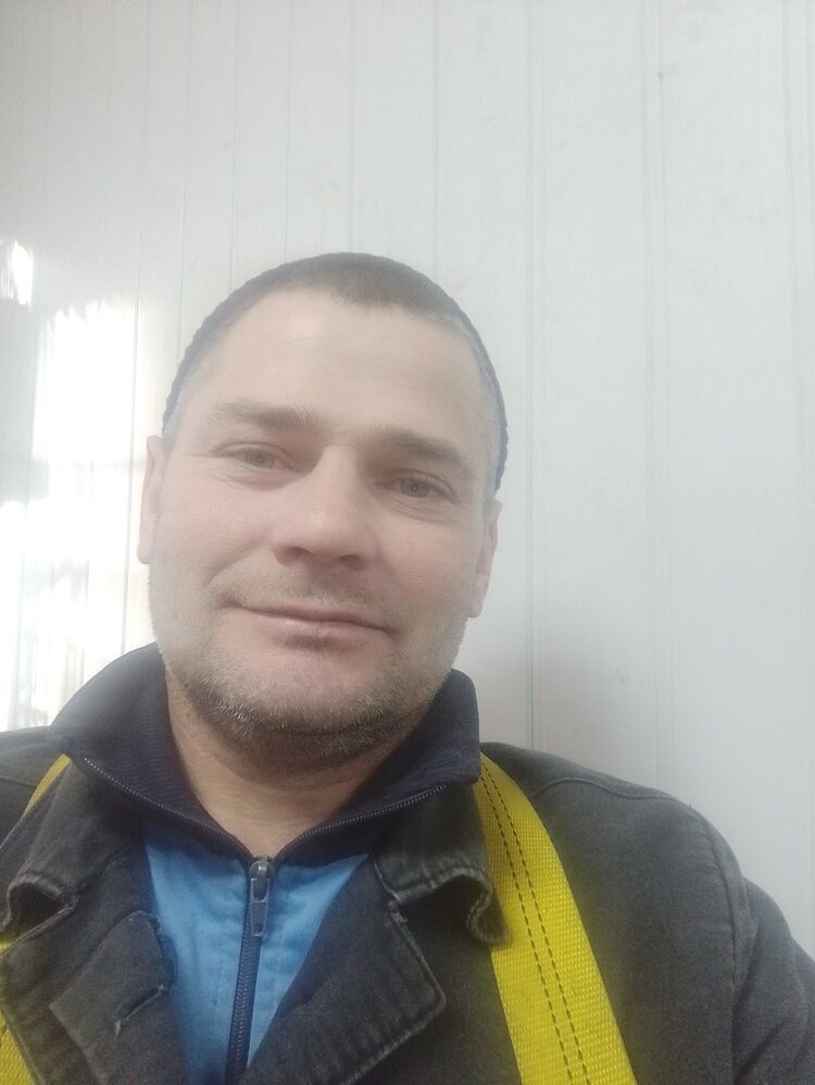  38949299   , 44 ,    