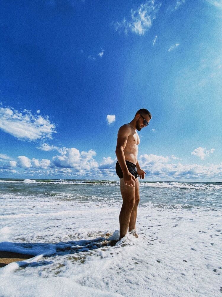  -,   Nik, 26 ,   ,   