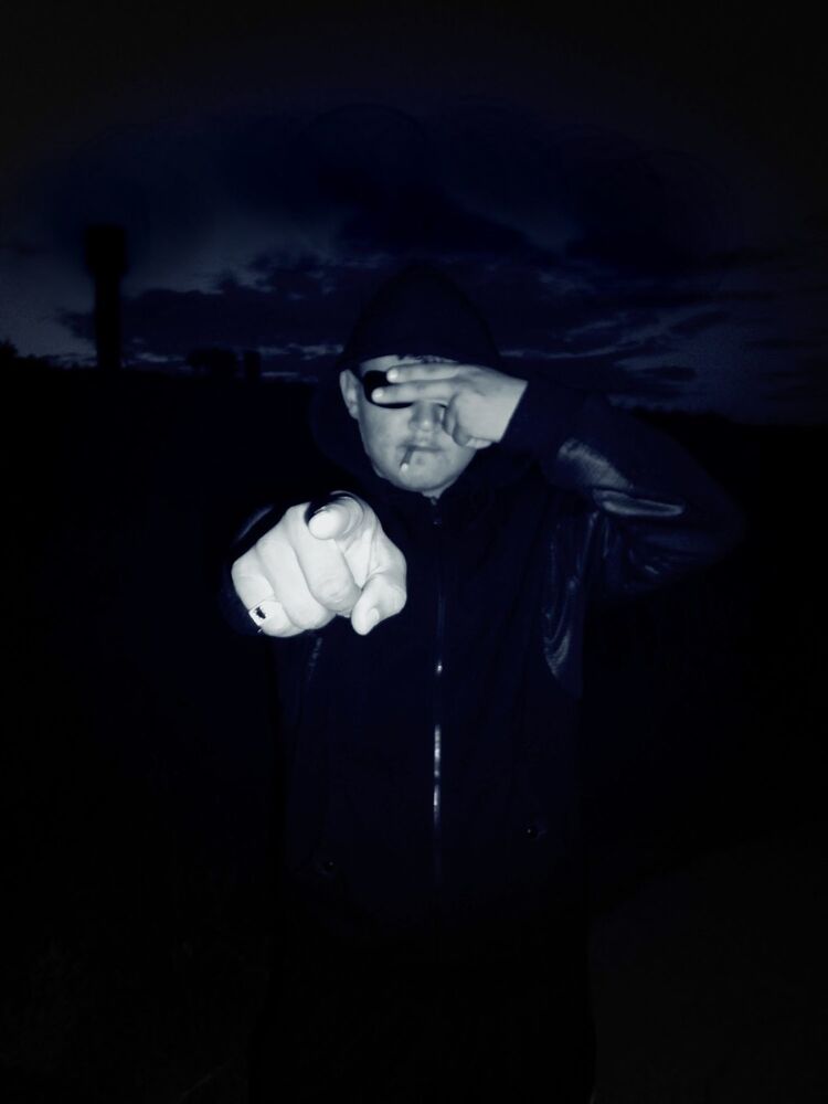  ,   Towna, 32 ,   