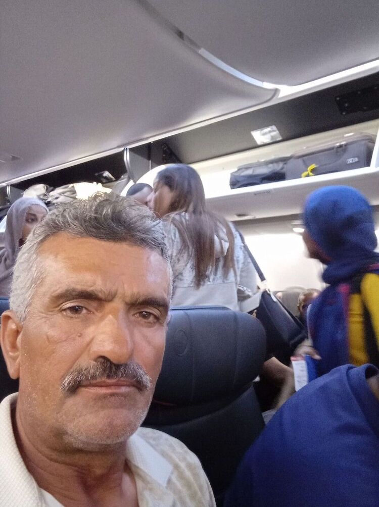  ,   Ali, 55 ,   ,   