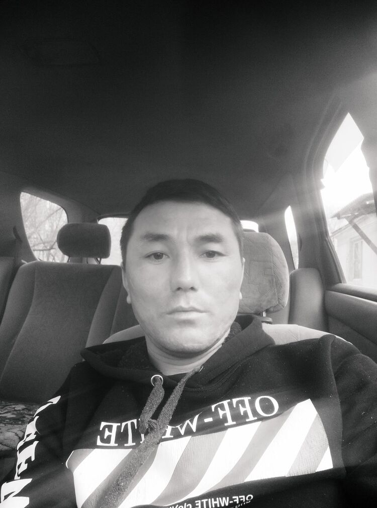  -,   AzimPyskulov, 37 ,   ,   , c 