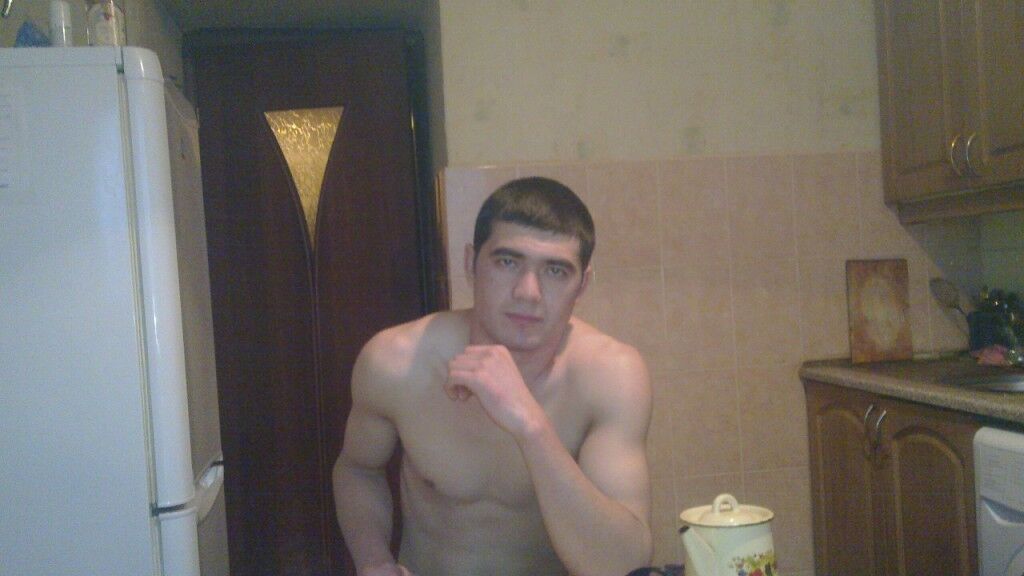 16717919  Ortiqbek, 35 ,    