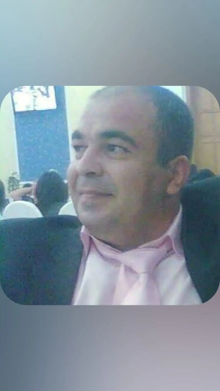  43846499  Parviz, 43 ,    