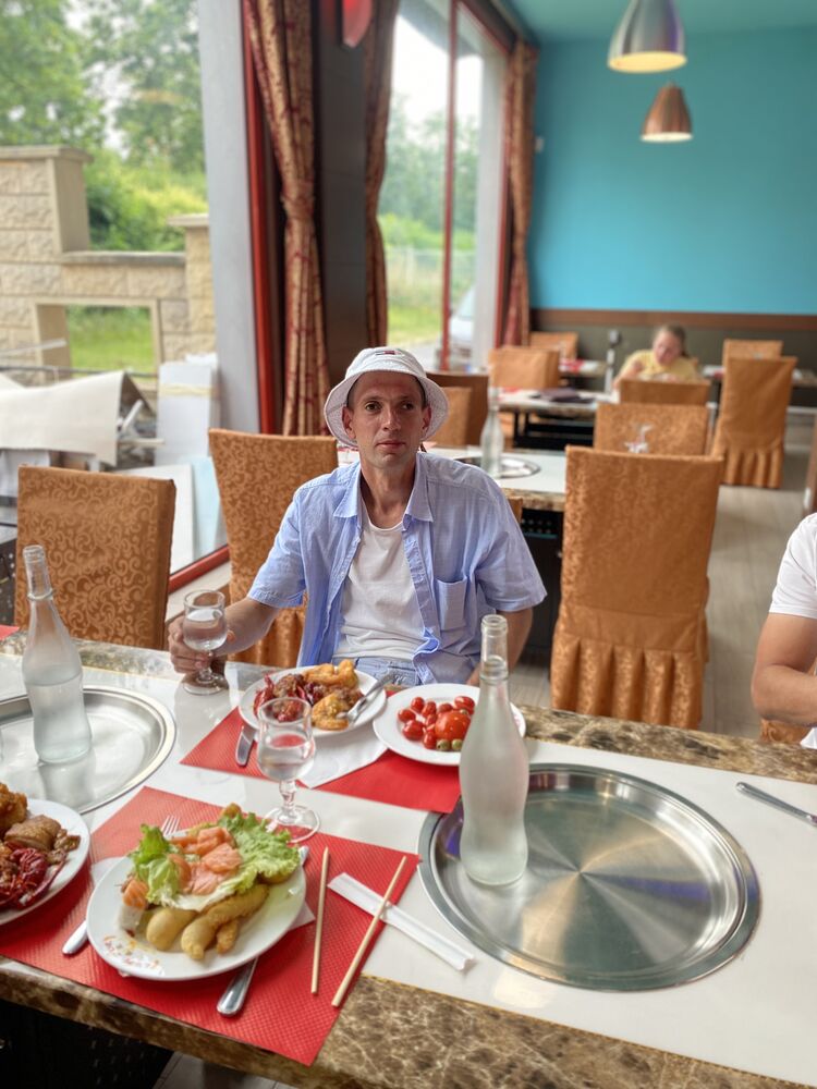  37556919  , 35 ,    Dabrowa Gornicza