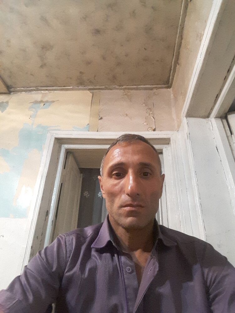  16469469  Qaffar, 51 ,    