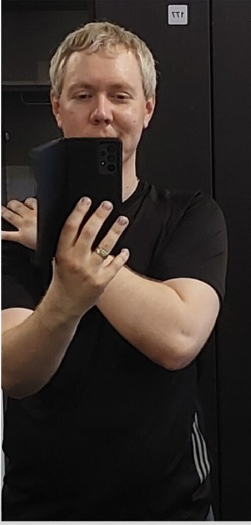  52794789  , 35 ,    --