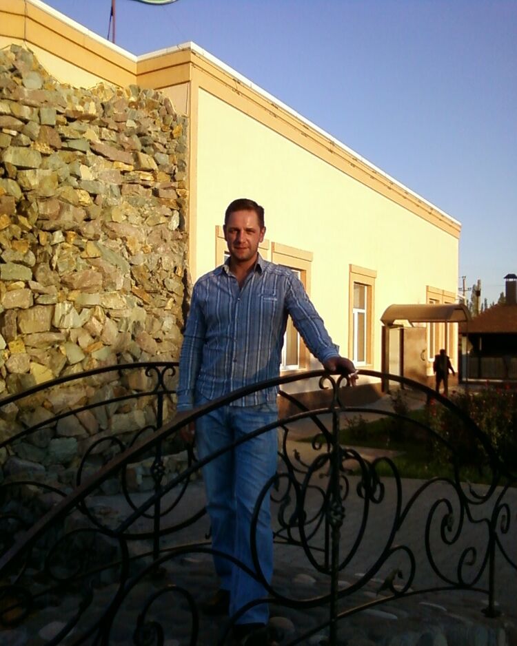  48877069  , 45 ,    