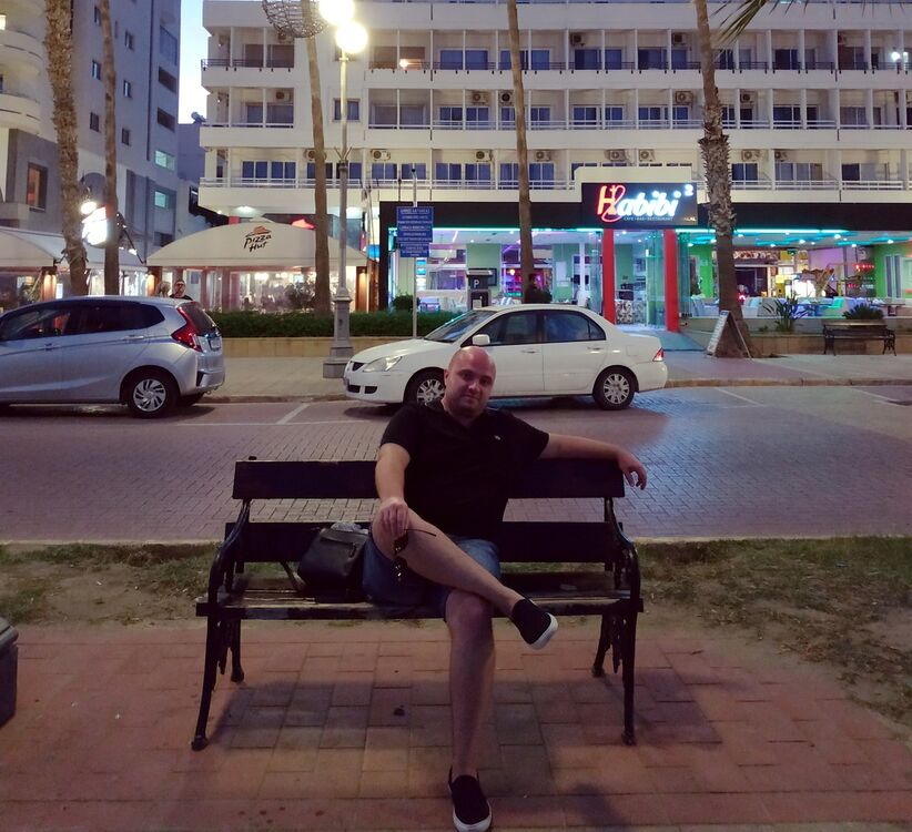  18610119  Niko, 36 ,    