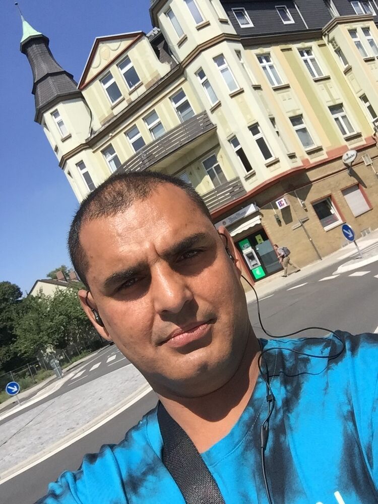  ,   VLADIMIR, 46 ,   ,   , c 