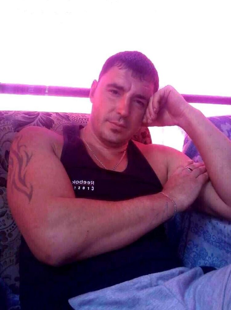  20689639  , 44 ,    
