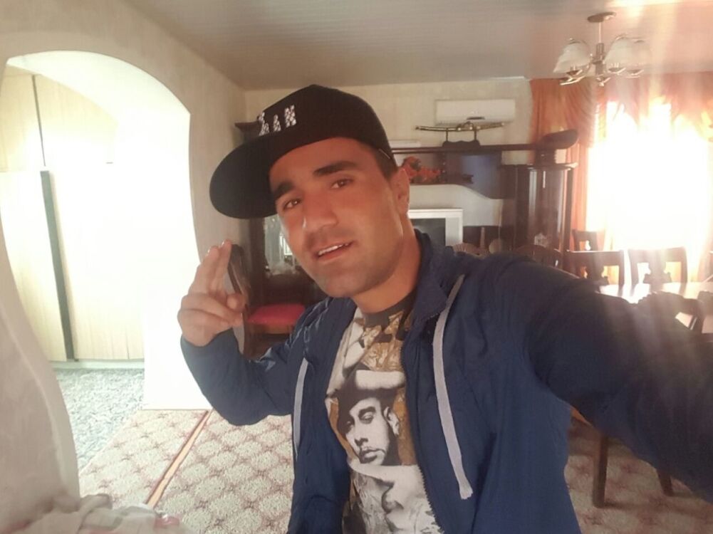  ,   Alik, 35 ,   ,   , c 