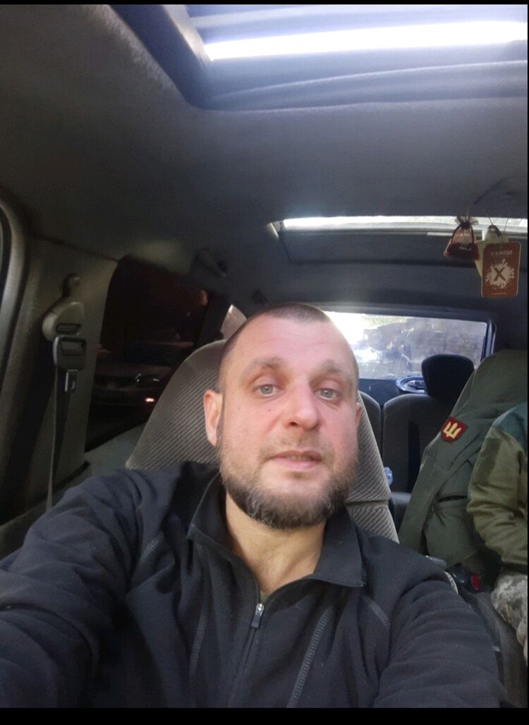  48740429  , 45 ,    