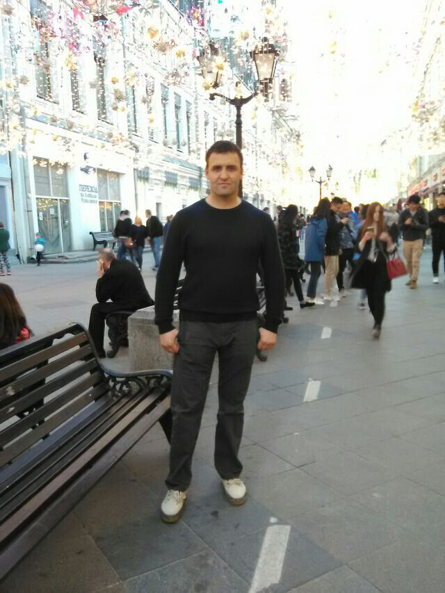  22226839  Donish, 48 ,    