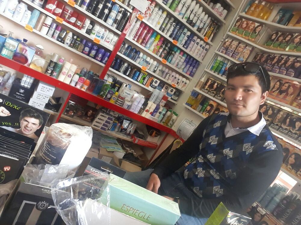  ,   Baxtiyorjon, 33 ,     , c 