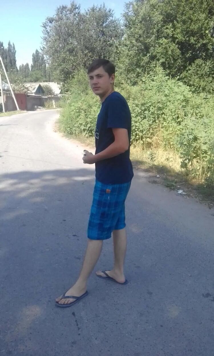  33359719  , 25 ,    