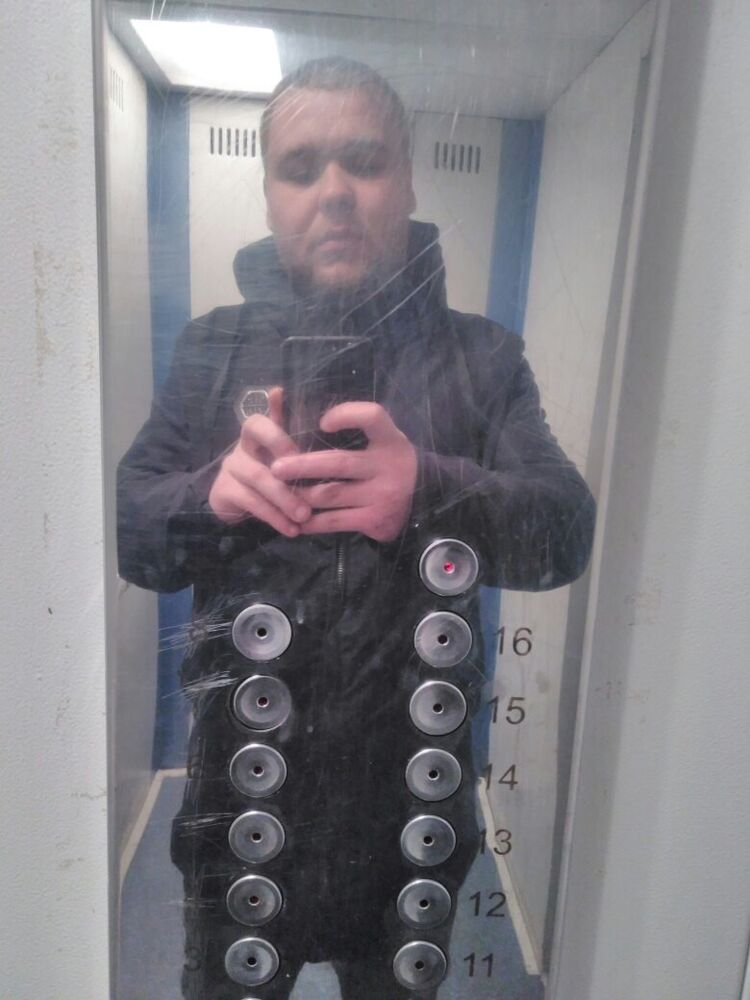 ,   Boris, 35 ,   ,   , c , 