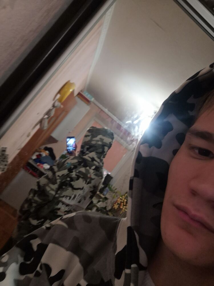  25260989  , 23 ,    