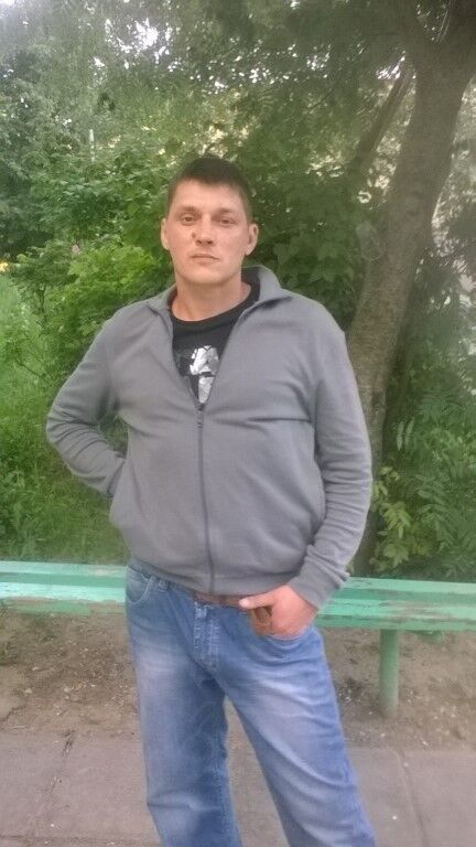  18857929  , 43 ,    