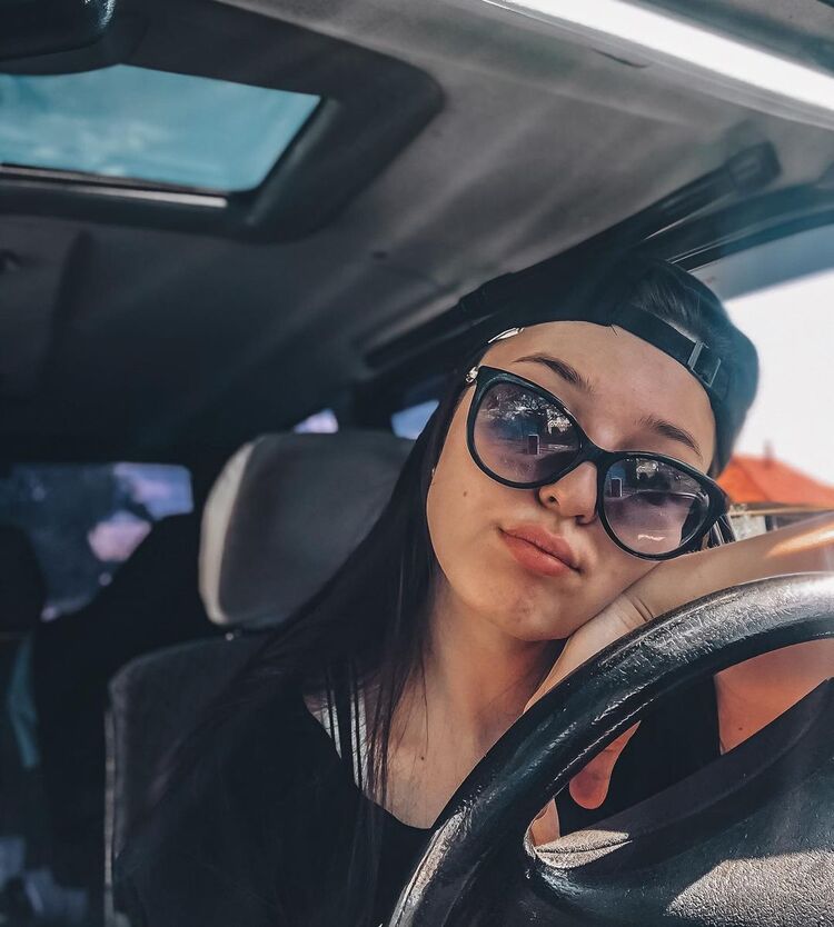  ,   Kisa, 24 ,   c 