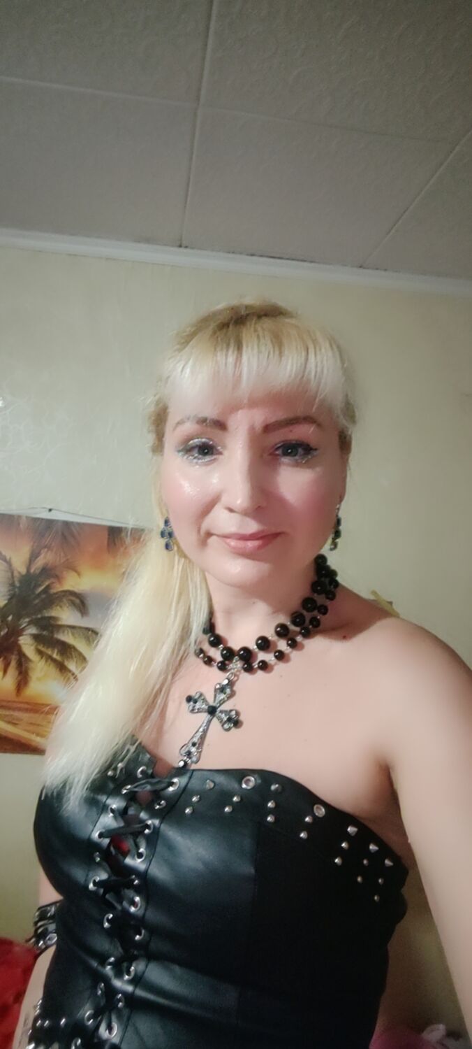  --,   , 40 ,     , c 