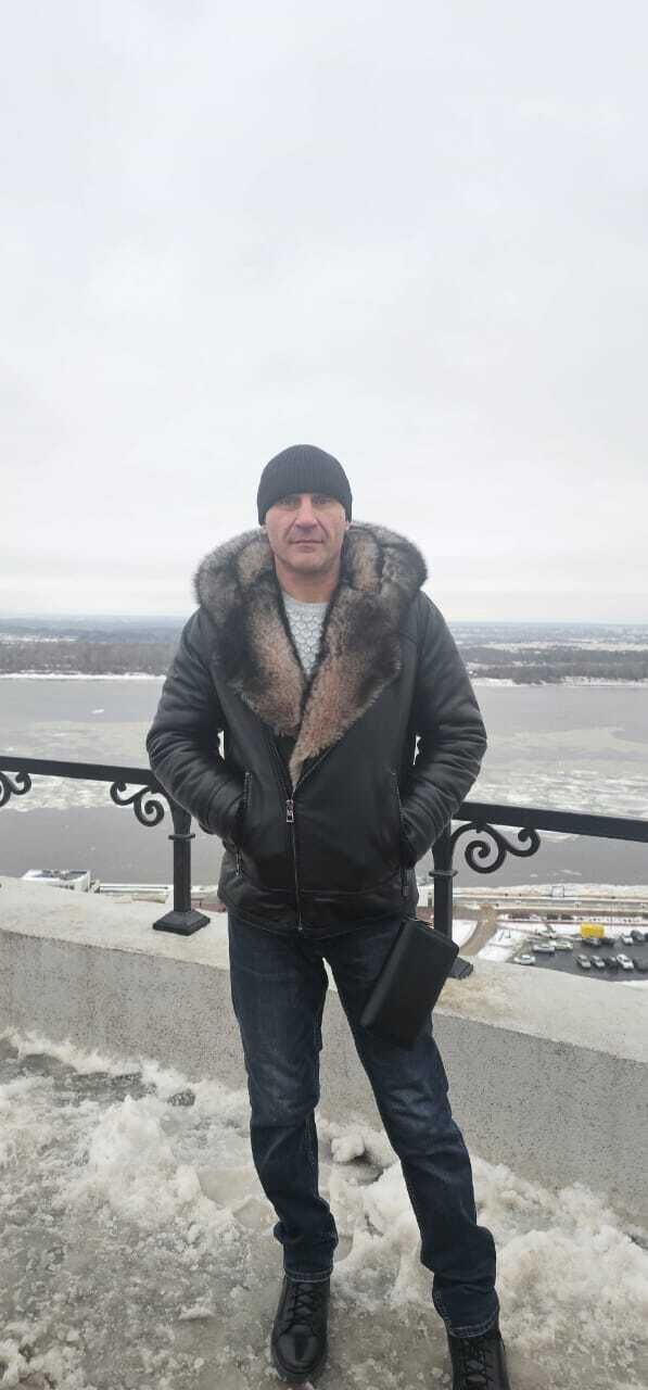  ,   Pavel, 42 ,     , c 