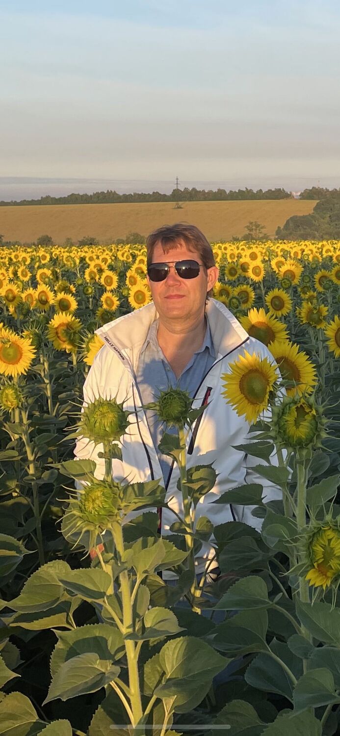 ���� 39913929 ������� ��, 52 ����, ���� ���������� � �����-����������