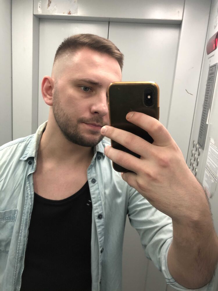  46327619  , 28 ,    -