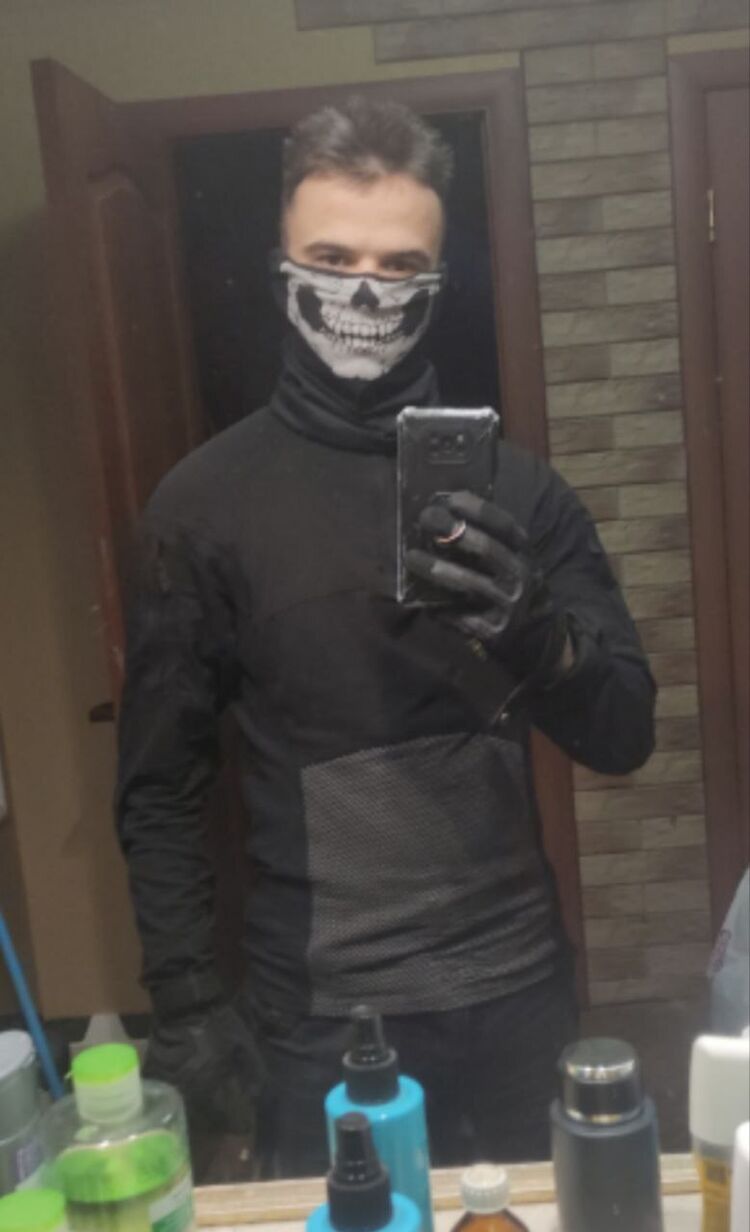  49143809  , 22 ,    