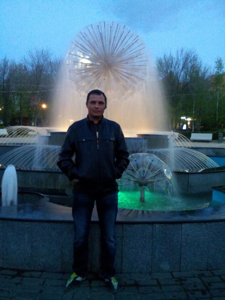  ,   Vasek, 37 ,   ,   , c 