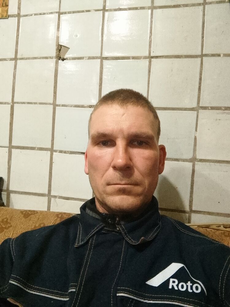  42155079  , 40 ,     