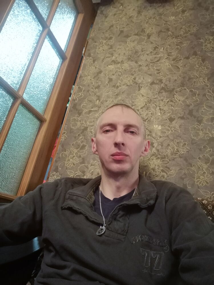  25517539  Eugenu, 47 ,    