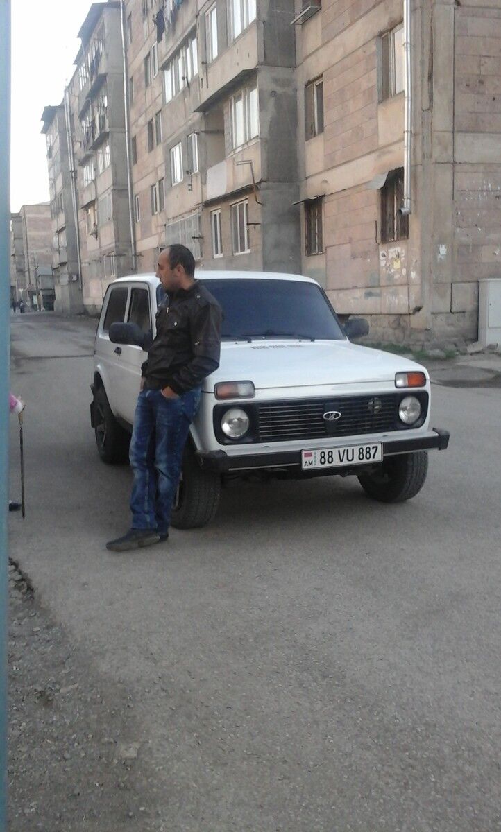  ,   NAREK, 32 ,   