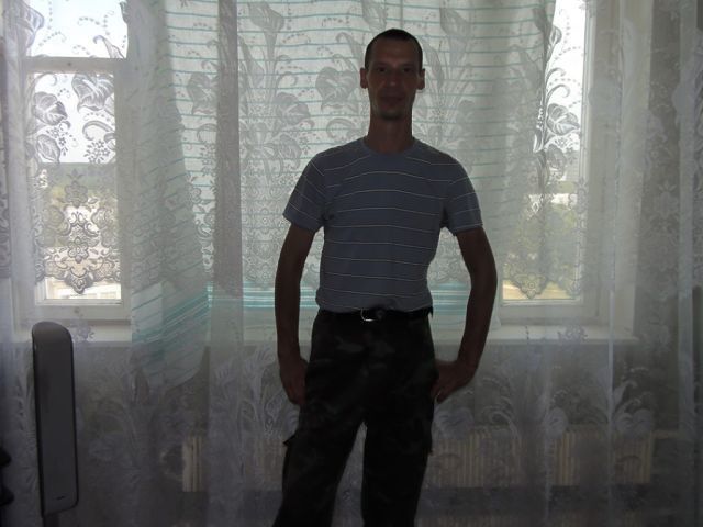  4793379  Aleksandr, 47 ,    