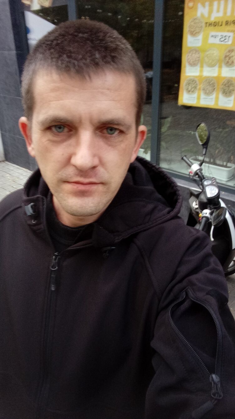  ,    , 33 ,   c 
