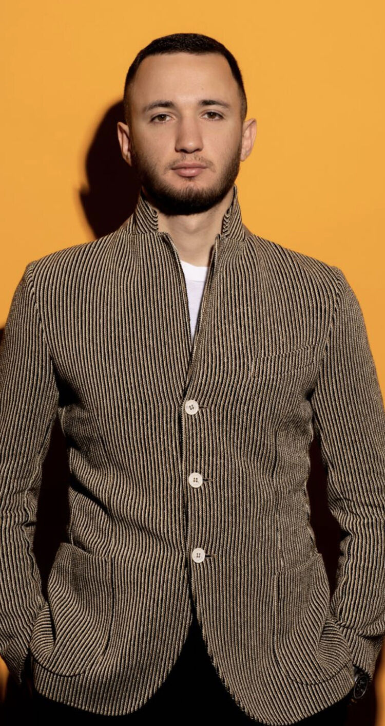 ���� 40302669 ������� �����, 33 ����, ���� ���������� � ������