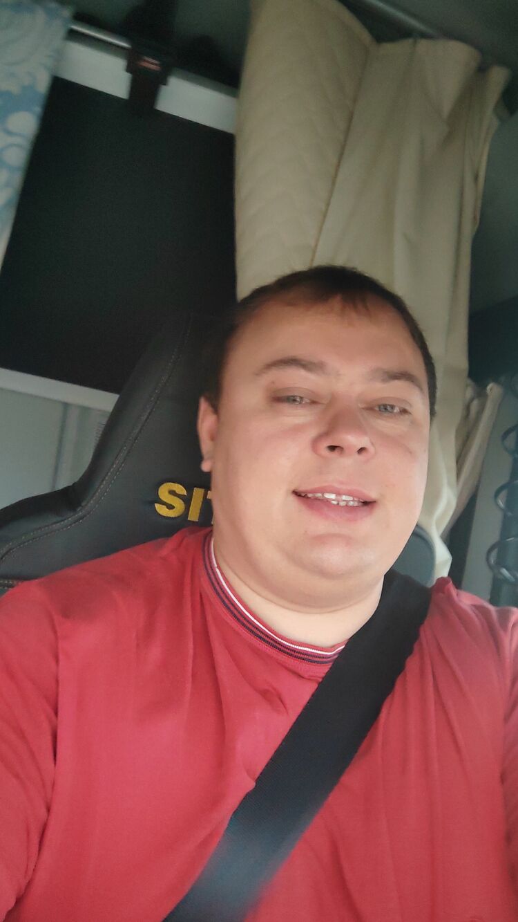  49232959  , 39 ,    